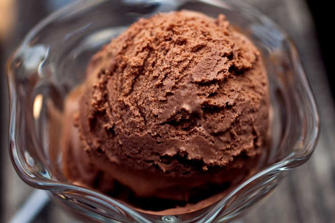 Шоколадное мороженое побеждает ванильное в качестве источника «зеленой энергии»